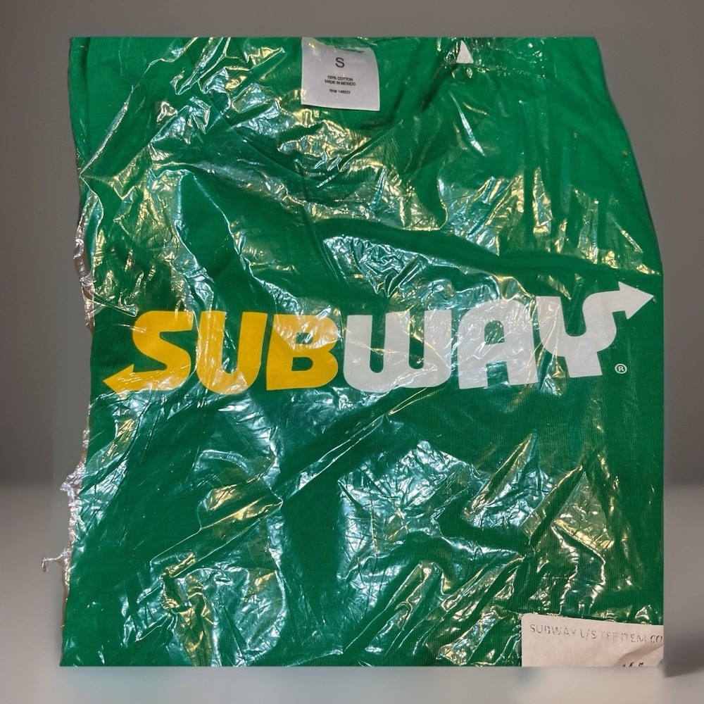 Subway T-Shirt Size SMALL Green Short Sleeve Restaurant Subs New In Bag